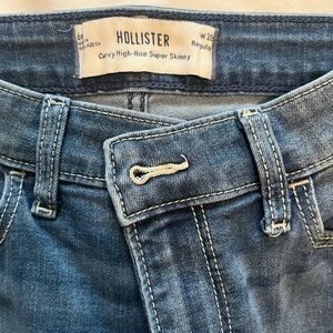 Hollister Women’s Blue Super Skinny Jeans